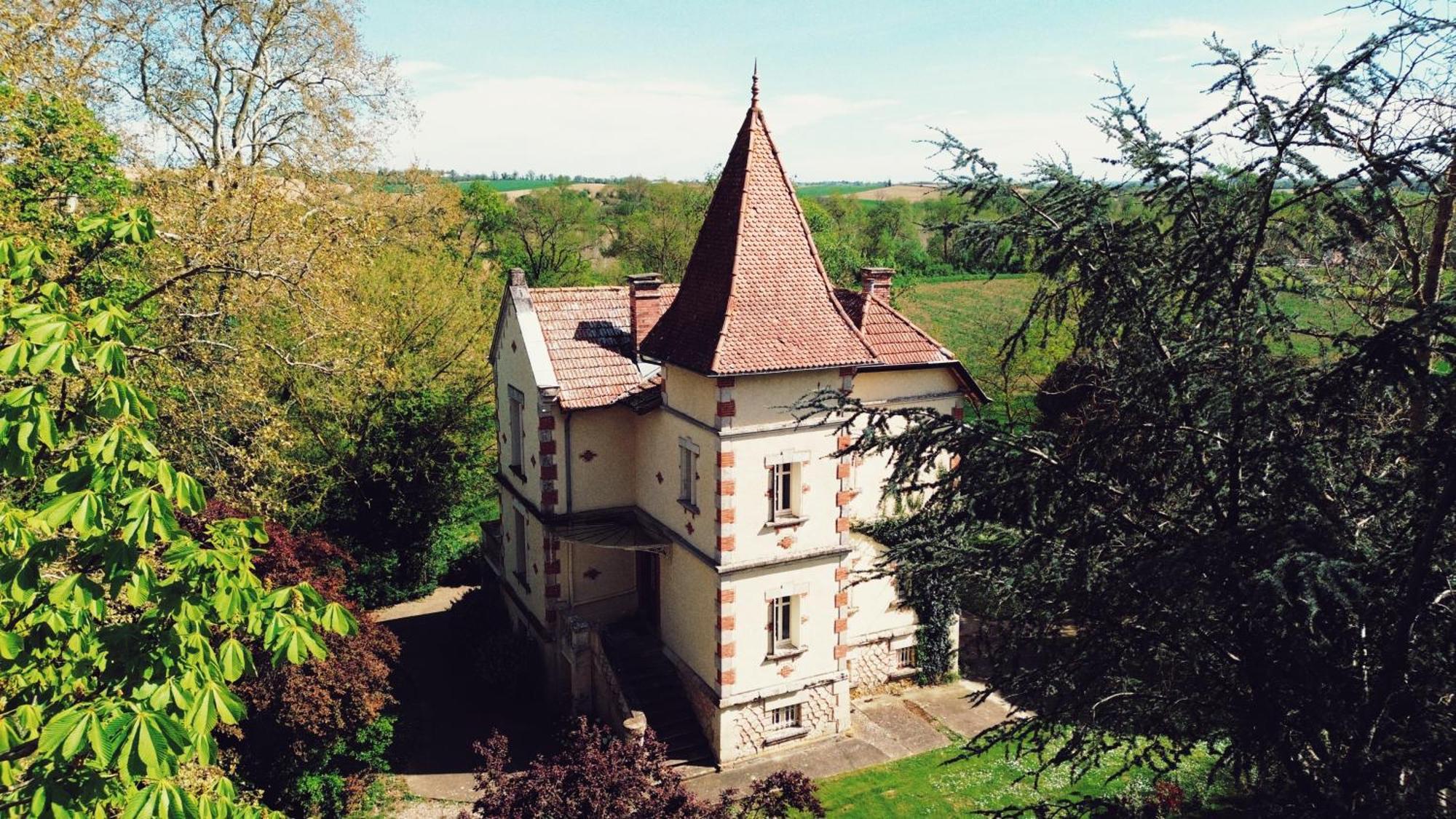 Bed and Breakfast Petit Chateau Le Piot Fleurance Exterior foto